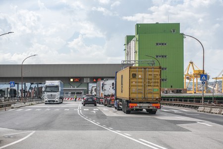 Al via i lavori di ampliamento e ammodernamento del gate di accesso al porto di Trieste. Pubblicato il bando di gara per la digitalizzazione del varco IV