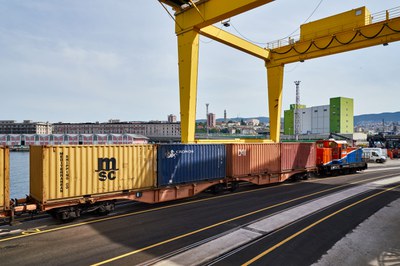 Trasporto merci su ferro: Trieste riferimento europeo per sostenibilità e  intermodalità