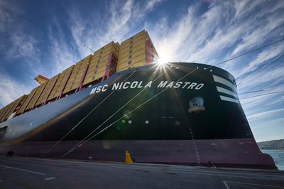 Varata a Trieste MSC Nicola Mastro, la nave dei record e la più grande mai arrivata in Italia